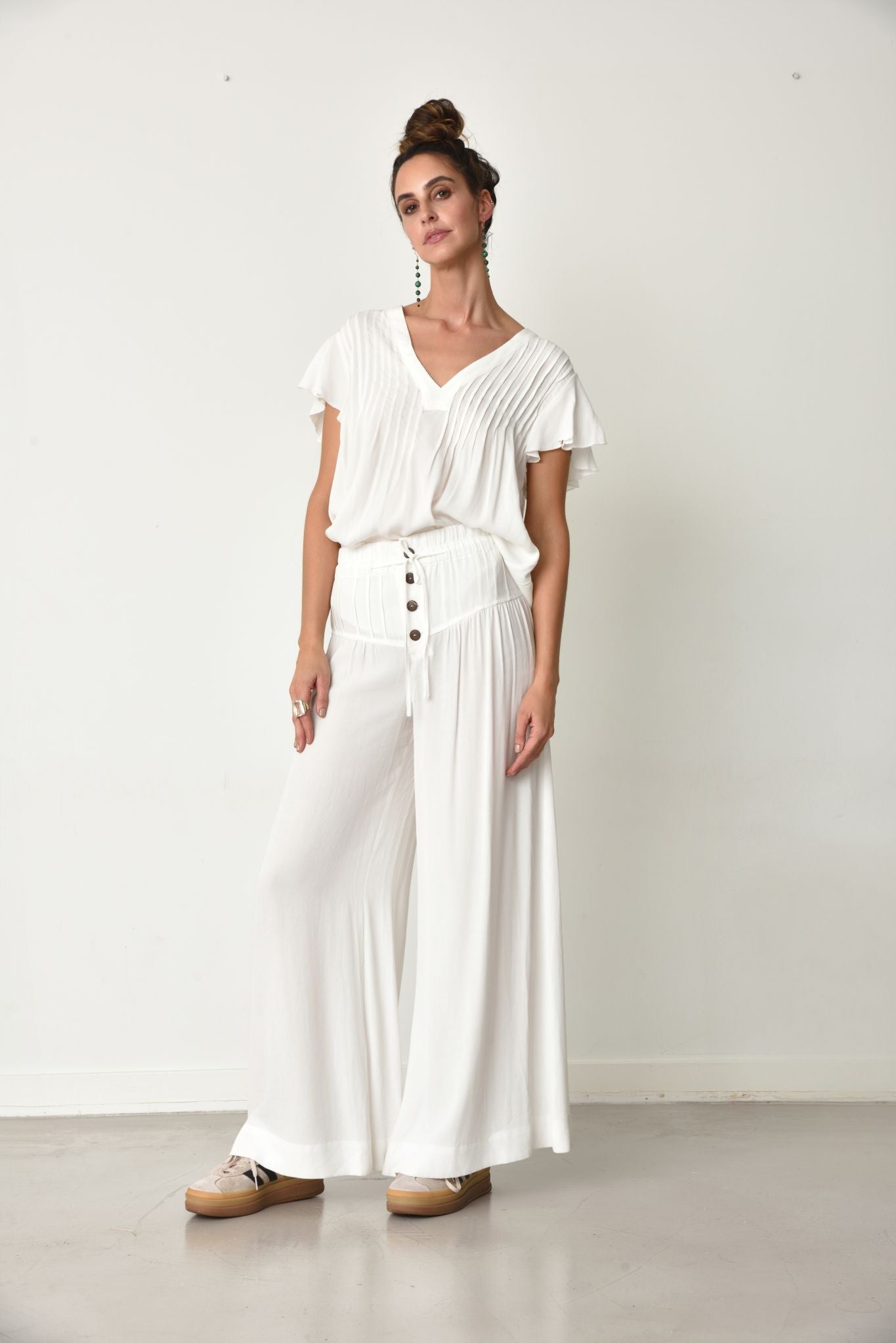 muguet side tuck long pants White Mサイズ muguet side tuck long pants White Mサイズ muguet side tuck